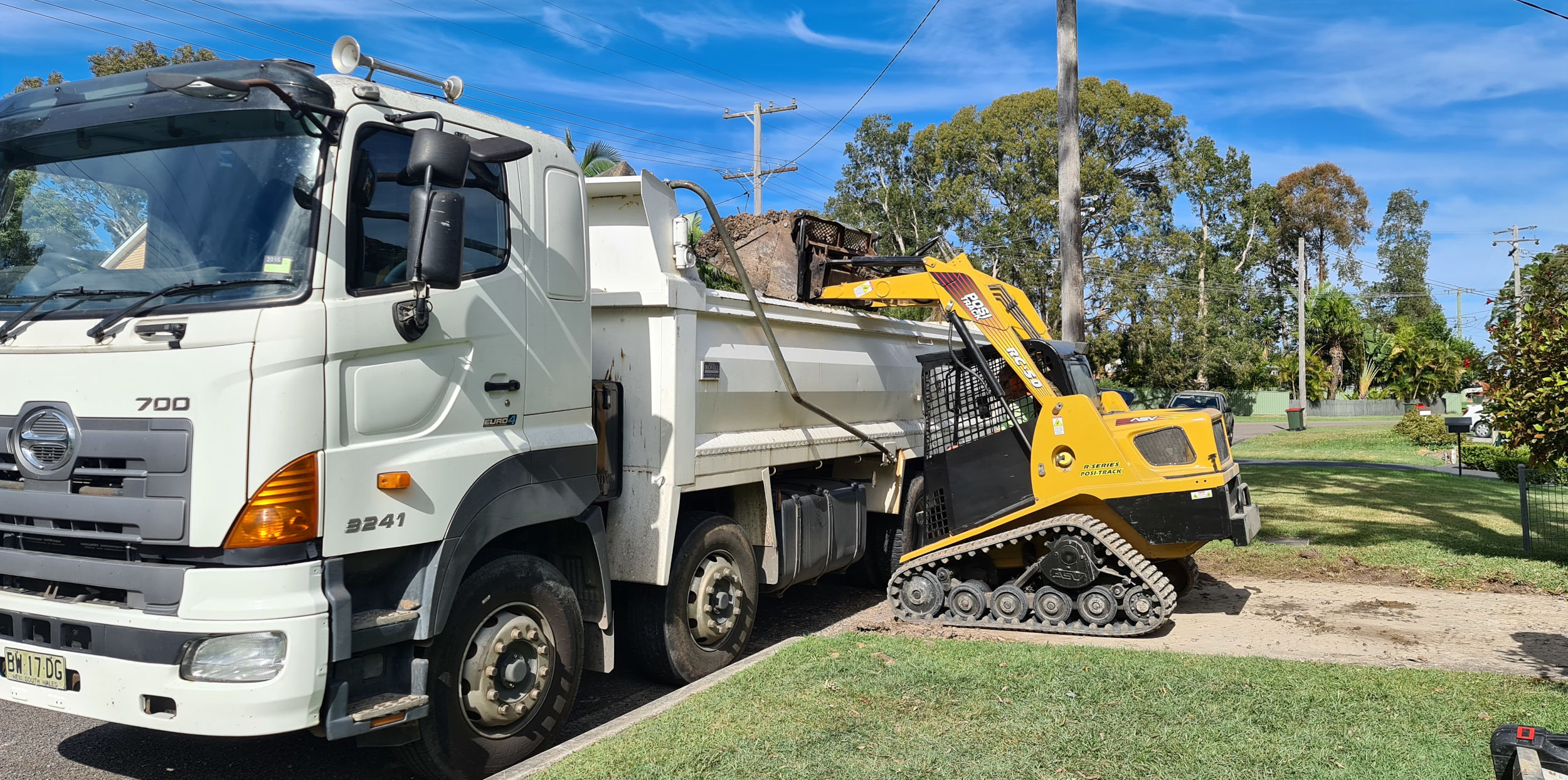 Lets Dig It Bobcat with mini excavator in Budgewoi